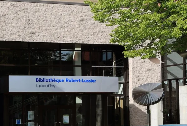 Bibliothèque Robert-Lussier